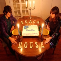 Beach House - Devotion (2007) 3