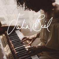 Julia Biel - Julia Biel (2018) MP3  Vanila